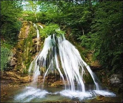 Comment dit-on "eau" en croate ?