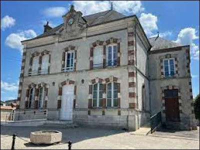 Commune de l'aire urbaine Orléanaise, dans la région agricole de la Beauce de Patay, Coinces se situe dans le département ...