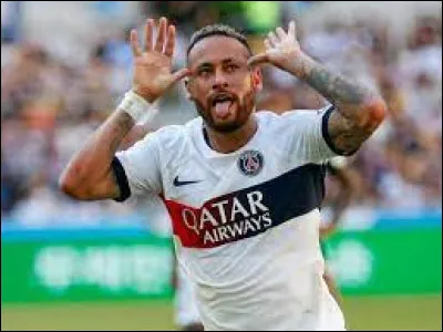 Dans quel club le Brésilien Neymar a-t-il débuté ?