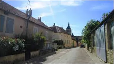 Village de l'arrondisement de Montbard, Nicey se situe dans le département ...