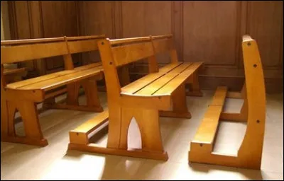 Dans quel lieu trouve-t-on ce style de banc ?