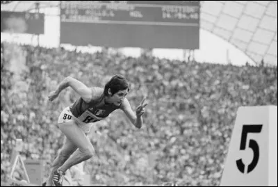 Elle a été championne d'Europe du 400 mètres en 1969 :