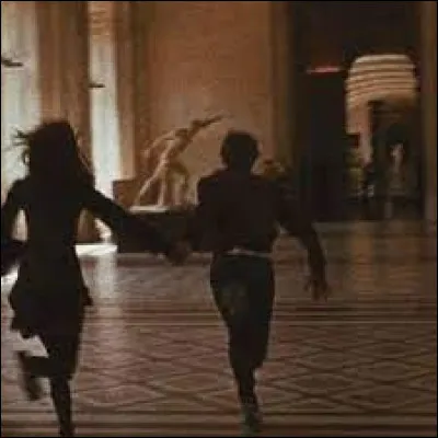 Avec qui Avery finit-elle par sortir ?