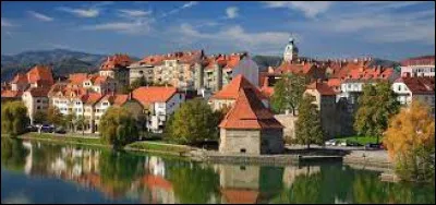 Cette ville s'est appelée Marburg an der Drau, puis Maribor depuis 1919 : dans quel pays se trouve-t-elle ?
