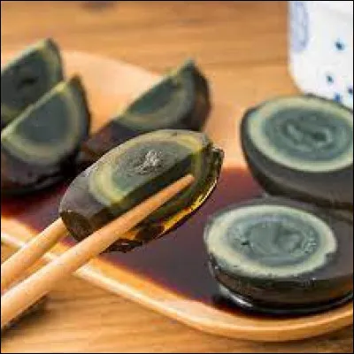 De quel pays est originaire l'uf de cent ans ?