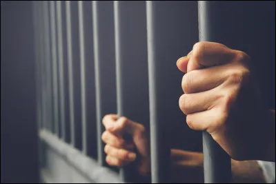 Qui atterrit en prison ?