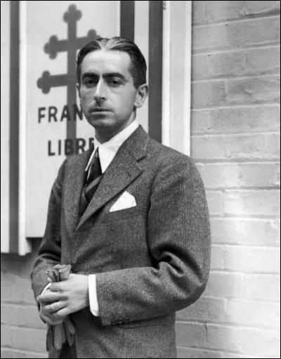 Qui est ce grand résistant ?
Indice : Il était résistant et journaliste.