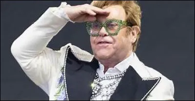 Avec quel artiste français a-t-il collaboré sur le titre "Les Aveux" ?