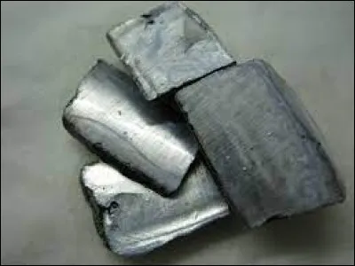 Quelle lettre est le symbole chimique du potassium ?