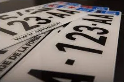 Quelle lettre représente l'Allemagne sur une plaque d'immatriculation d'un véhicule de l'Union européenne ?