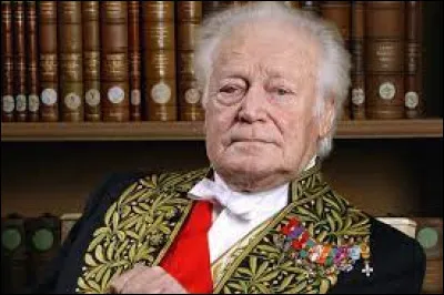 Qui est cet écrivain, auteur du conte ''Tistou les pouces verts'' ?