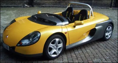 Quel est ce modèle à vocation sportive produit par Rrenault de 1995 à 1999 en 1 726 exemplaires ?