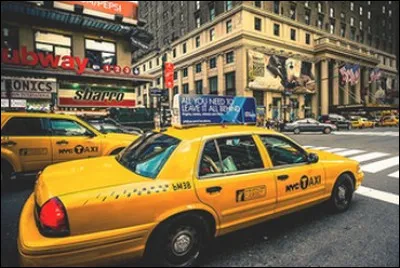 Pour quelle ville associe-t-on le taxi à la couleur jaune ?
