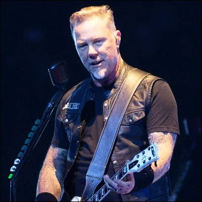 Lequel de ces groupes de metal, dont le chanteur est James Hetfield, fait partie des "Big Four of Thrash" ?
