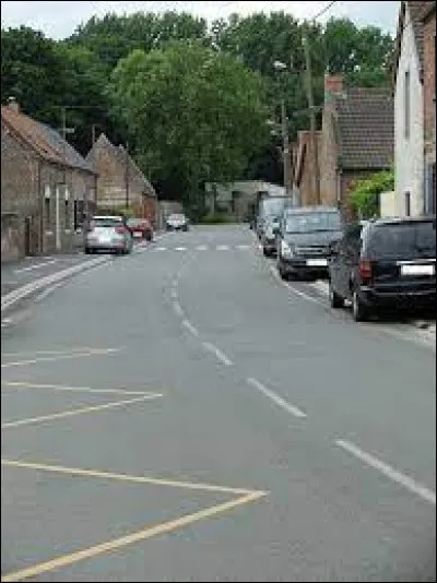 Village de l'arrondissement d'Arras, Récourt se situe dans l'ex région ...