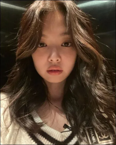 Jennie est la "maknae" .