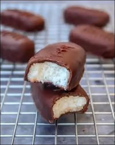 La barre de Bounty est une barre chocolatée fourrée à la noix de coco.