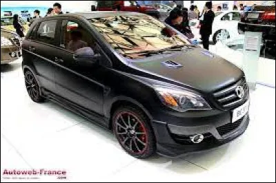 La Baic BC 301 est un copie du Mercedes ...