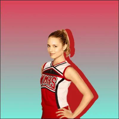 Et la dernière cheerleader est...