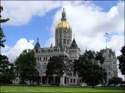Dans quelle ville le Capitole du Connecticut est-il situé ?