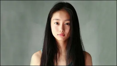 Qui interprète le rôle de "Suzi" ?