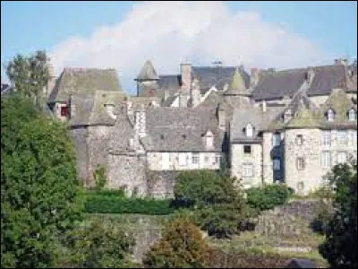 Arpajon-sur-Cère, 6 300 habitants et 3e ville du département, appartient à l'agglomération d'...