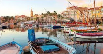 Cette ville est très réputée pour son marché. Il a même été nommé plus beau marché de France en 2018.