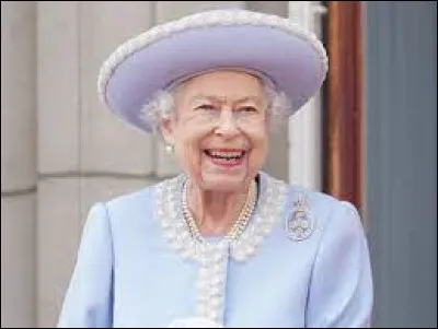 En quelle année Élisabeth II est-elle décédée ?