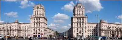 Peuplée de 1,5 million d'habitants, capitale de la Biélorussie, c'est ...