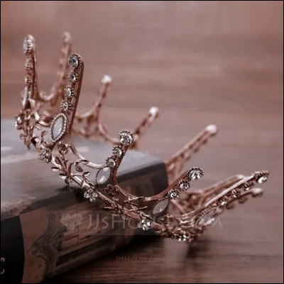 Pourquoi Aspen a-t-il rompu avec elle ?