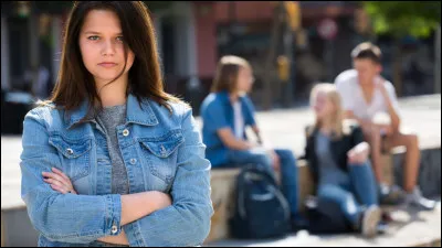 Aujourd'hui, nous allons parler du harcèlement. Tu es en...