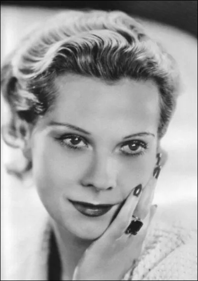 Comment s'appelle le premier film dans lequel Natalie Paley a joué ?