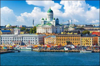 Dans quel pays se trouve Helsinki ?