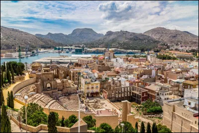 Dans quel pays se trouve Murcie ?