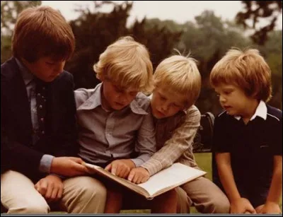 Dans le tome 6 nous apprenons que Tsunami a des frères.
Combien en a-t-elle ?