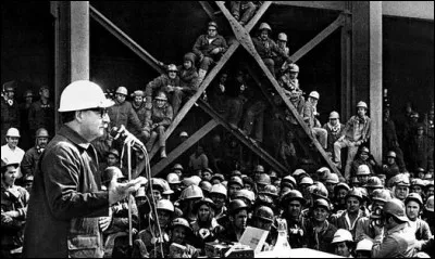 Quelles sont les principales réformes du gouvernement Allende ?