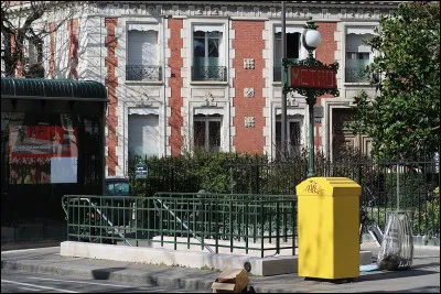 Dans lequel de ces films, Claude Piéplu tient-il le rôle de Pierre Fournier ?