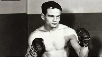 Austin Trévor fut le premier Hercule Poirot du cinéma, et ce, en 1931. Dans quel film ?