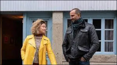 Une série de morts suspectes frappe un petit village breton, et Lila découvre que toutes les victimes étaient des clients de son agence : quel est ce film réalisé en 2022 pour France 3 ?