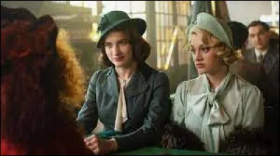 Qui est le réalisateur de "Mon crime", film sorti en 2023 ?