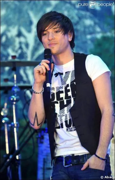 Qui est ce chanteur ?