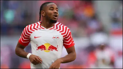 Toujours en Premier League, dans quel club a signé le Français Christopher Nkunku ?