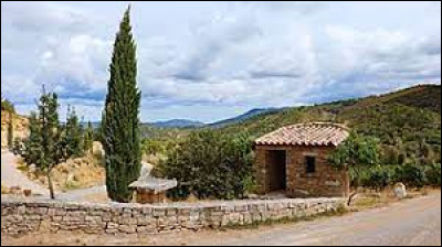 Village occitan, dans le Razès, Cournanel se situe dans le département ...