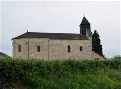 Voici l'église Saint-Orens, à Escurès. Village de l'aire d'attraction Paloise, il se situe dans le département ...