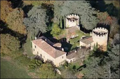 Je vous propose de partir en Occitanie à la découverte du château de Loubersan. Village de l'aire d'attraction Auscitaine, il se situe dans le département ...