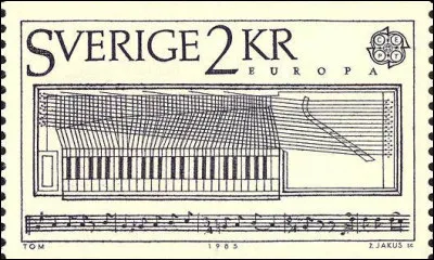 Suède > Nos amis scandinaves, au demeurant très forts en harengs et autres salmonidés, se fendent parfois d'instruments de musique pas piqués des hameçons : quel est celui-ci ci ?