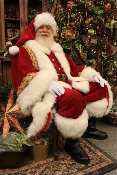 Quel est le nom du manteau du père Noël ?