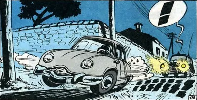 Quelle est cette auto conduite par un scaphandrier ?