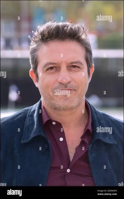 Qui interprète le rôle de Victor Brunet ?