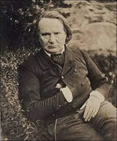 Complétez la citation extraite du journal intime de Victor Hugo ''Je serai ...... ou rien !'' ?